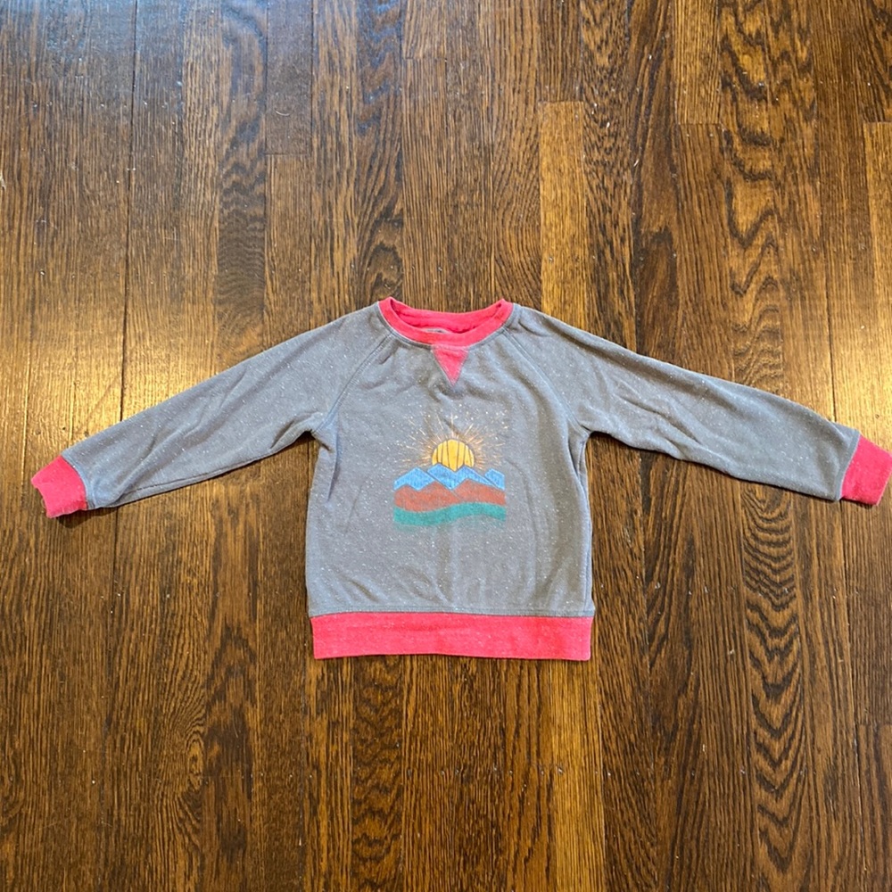 United by Blue kids sunrise sweatshirt. 3T.